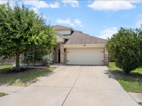 309 Rimrock Ct, Smithville, TX 78602