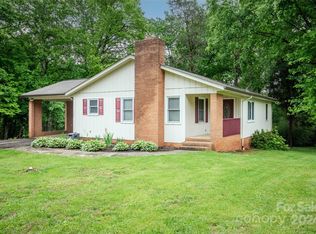 144 Whitney Ln, Statesville, NC 28625