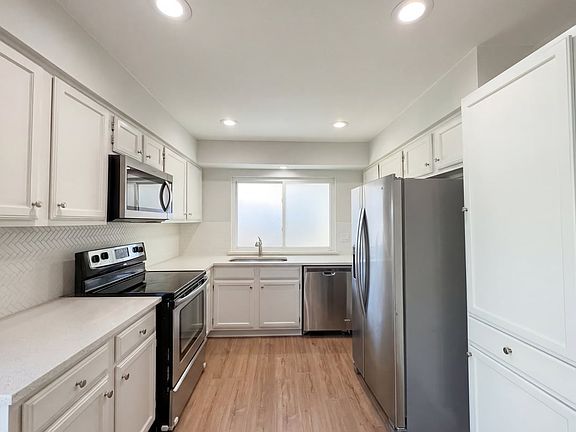 2nd image of 5324 Buckner Dr
