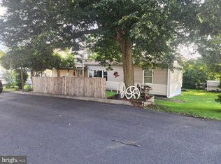 11 Roosevelt St, Enola, PA 17025