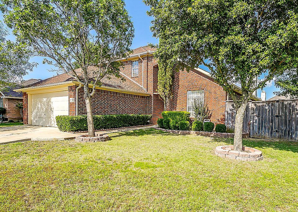 1st image of 6717 Sandgate Dr