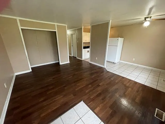 Building Photo - 4200 E 73rd Ave
