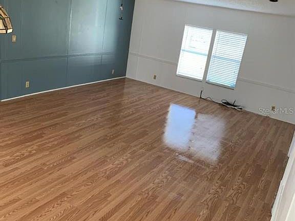 5th image of 4385 Upper Meadow Rd