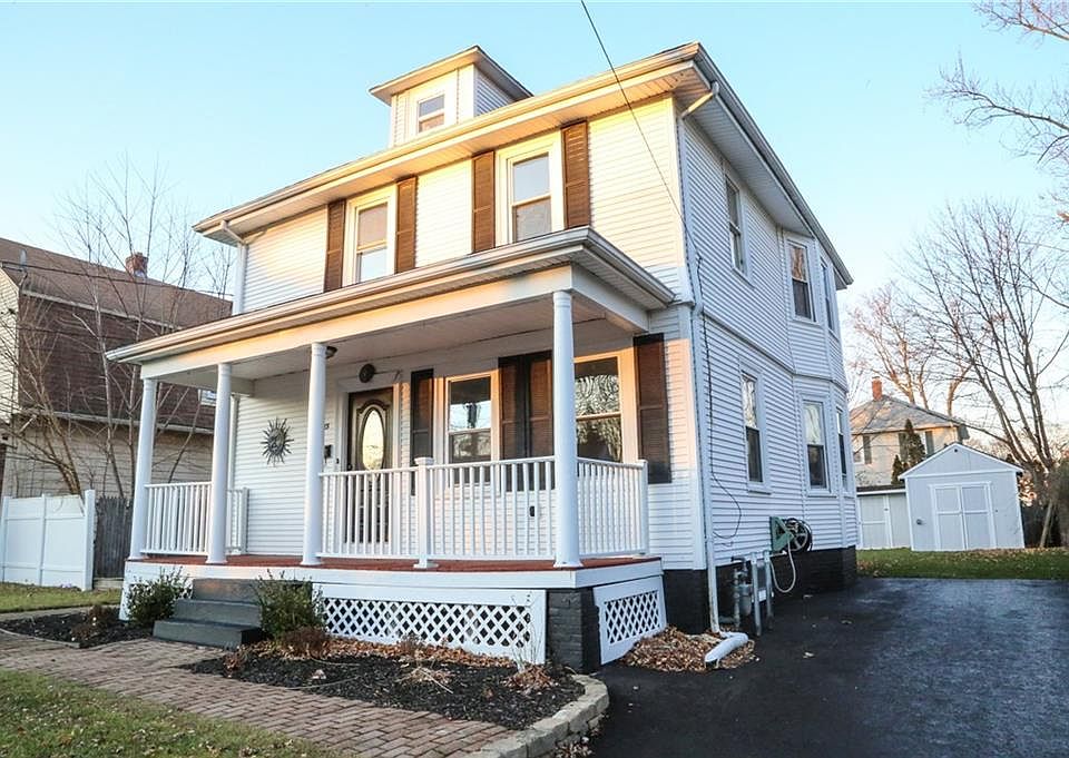 1st image of 15 Brooks St