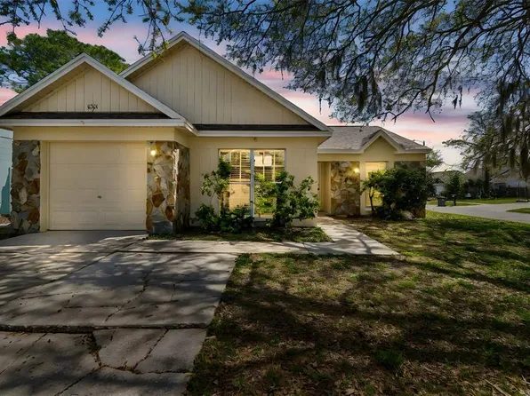 8301 Iberia Pl, Tampa, FL 33637