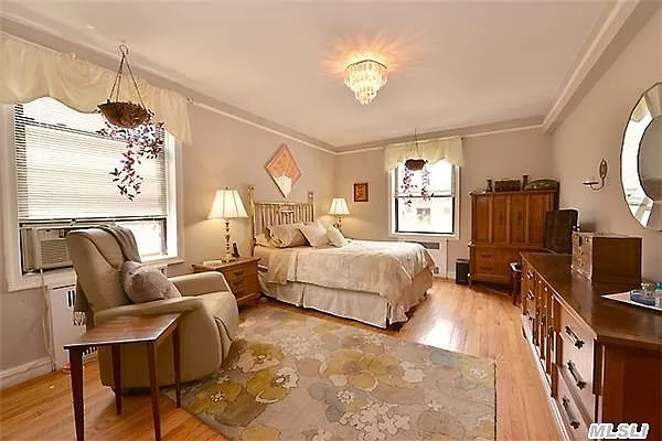 Sold by Douglas Elliman | media 4