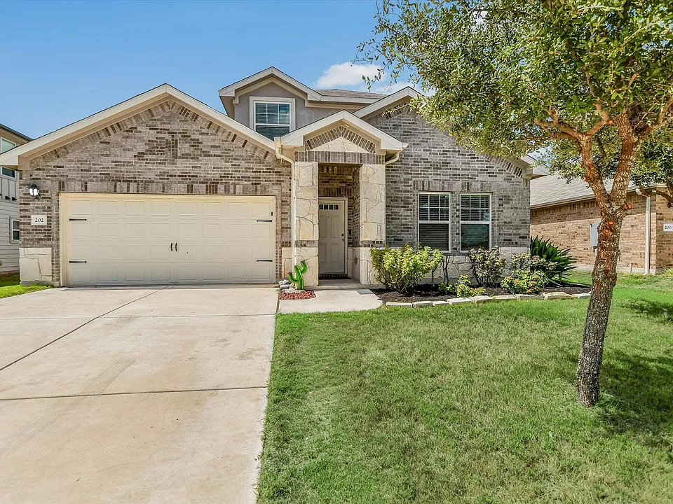 202 Grasslands Trl