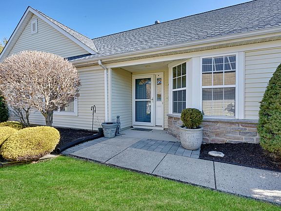 5th image of 2729 Rockport Ln