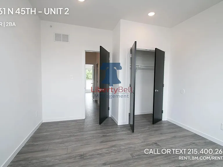 961 45th St — Photo 18