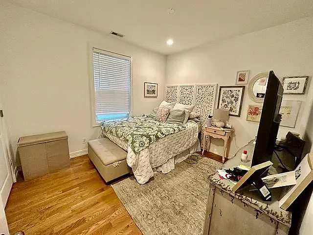2905 W Lyndale St #2 — Photo 14