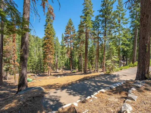 446 Sierra Dr, Tahoma, CA 96142