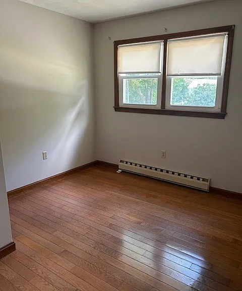 93 Laurelwood Dr — Photo 11