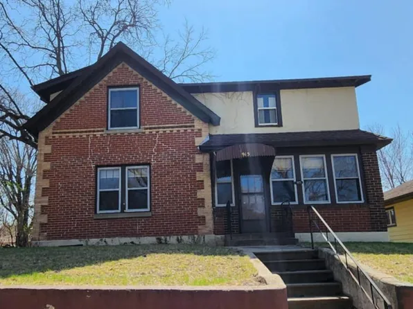 915 Center St, New Ulm, MN 56073