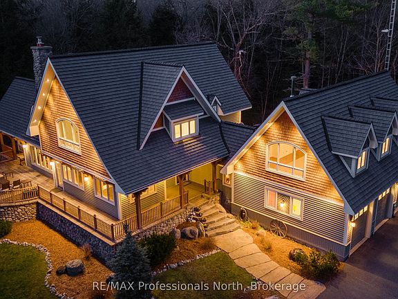 2nd image of 1656 Muskoka Beach Rd