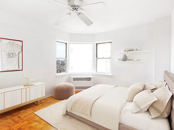 3rd image of 34 Plaza St E APT 1202