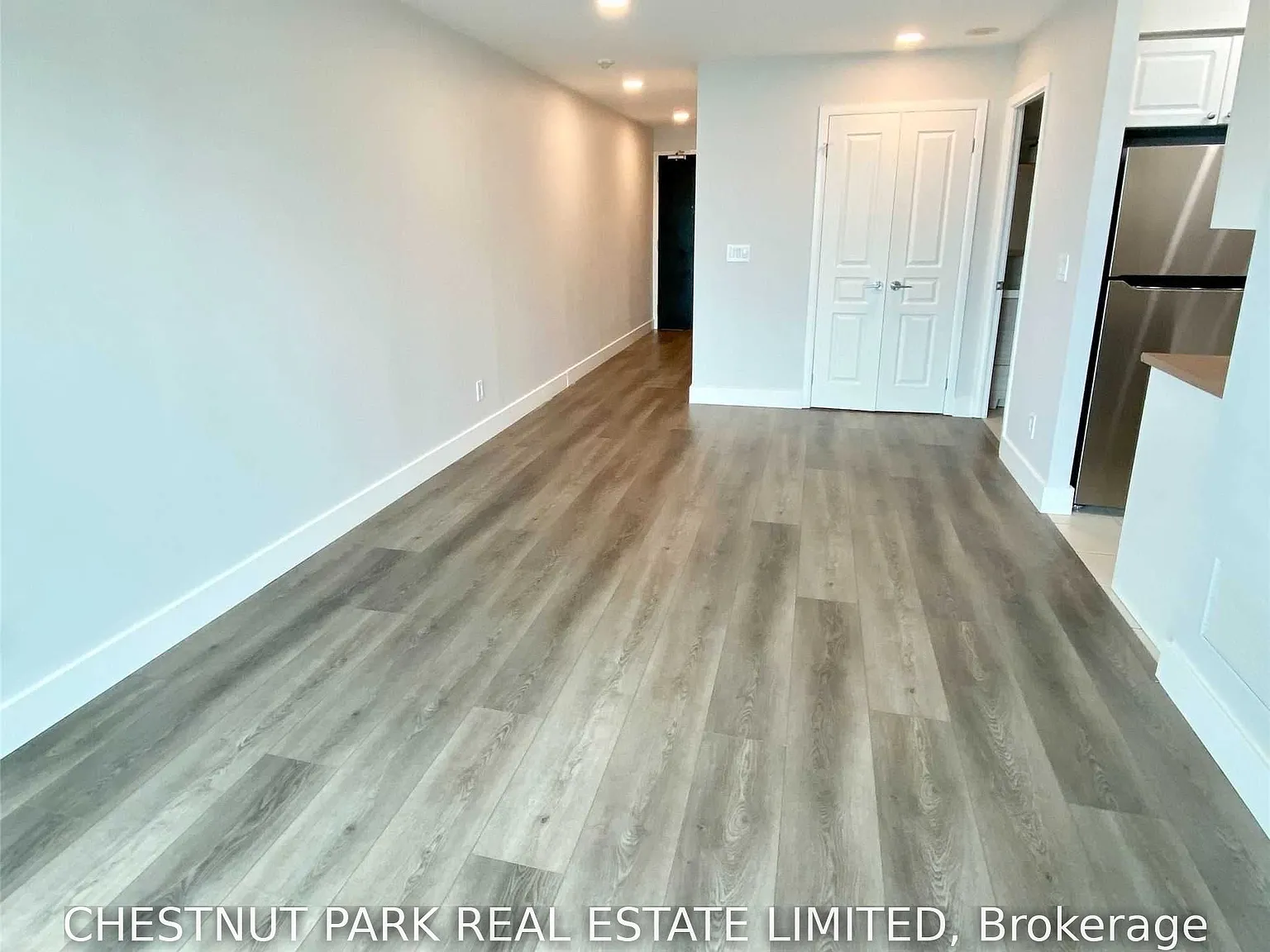 1 bed, $2,300 — Photo 3