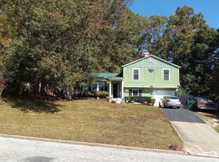 811 Forest Path, Stone Mountain, GA 30088