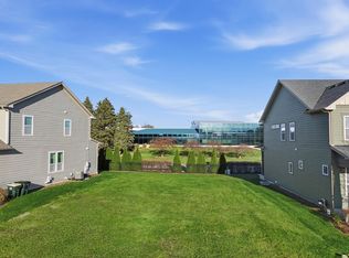 1419 Somerset Pl, Inverness, IL