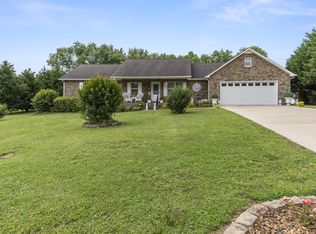 147 Crimson Dr, Winchester, TN 37398