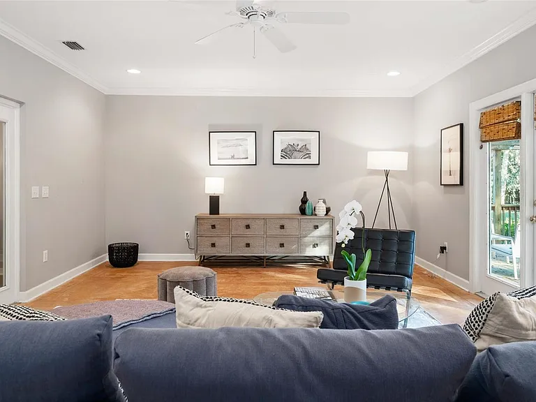 8120 NW 48th Ln — Photo 55