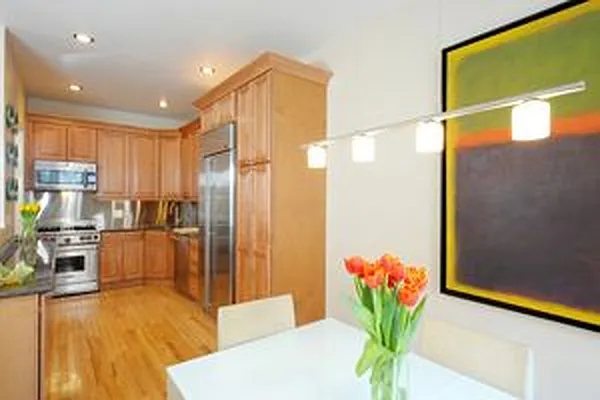 Sold by Douglas Elliman | media 29