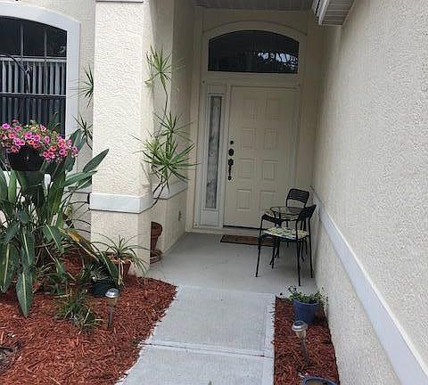 4th image of 1721 Morning Glory Dr