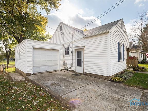 2nd image of 619 S Sandusky St