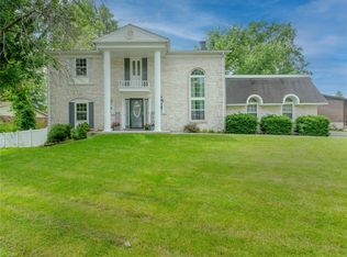 5352 Camelot Estates Dr, Saint Louis, MO