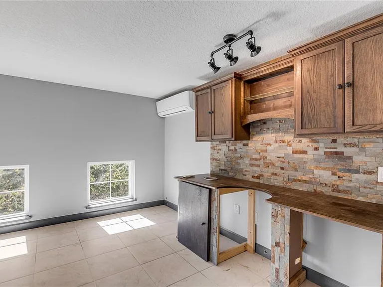 701 E 3rd Ave #PENTHOUSE — Photo 45