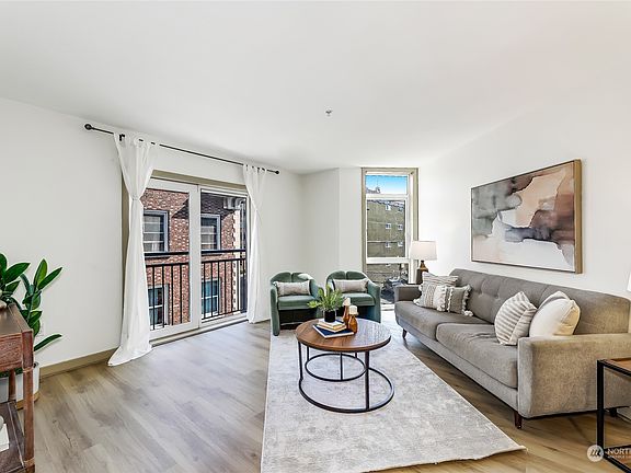 5th image of 103 Bellevue Avenue E #404