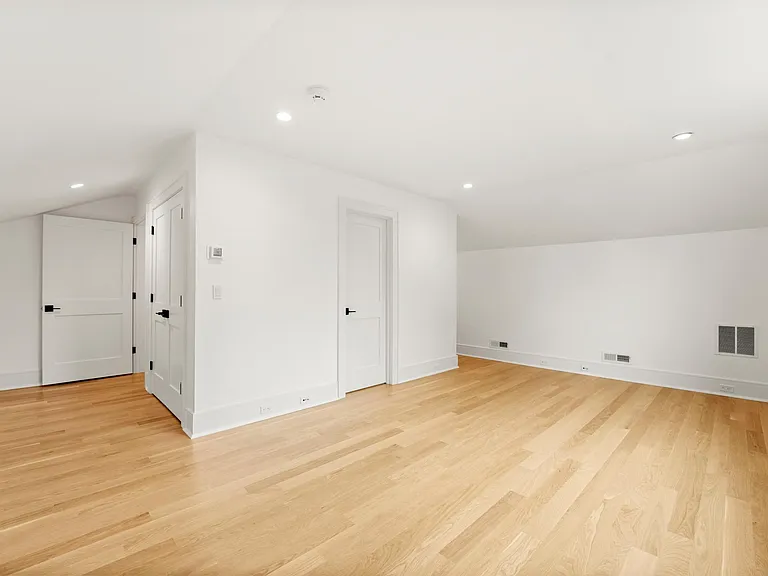 Bonus Third Level SUITE