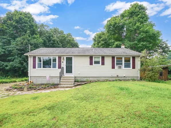 156 Kendall St, Granby, MA 01033