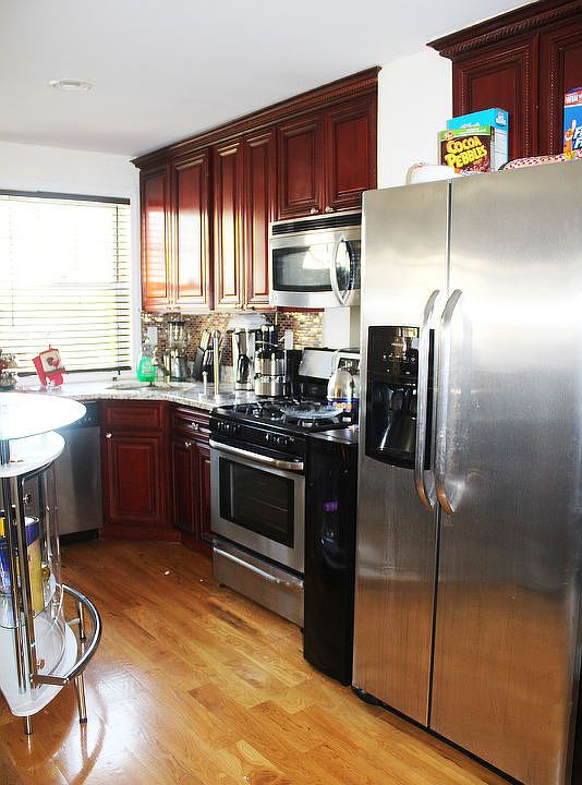 2nd image of 18428 S Conduit Ave #1