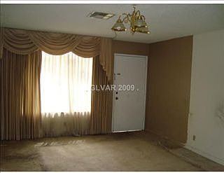 3rd image of 3524 Harris Ave