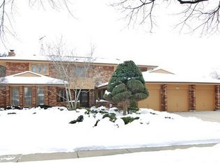 4129 Rutgers Ln, Northbrook, IL 60062