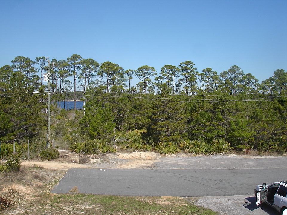 2nd image of 22623 Lakeside Dr