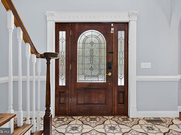 4th image of 88 Shady Ln