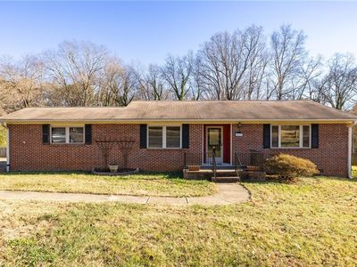 5424 Skylark Rd, Pfafftown, NC, 27040