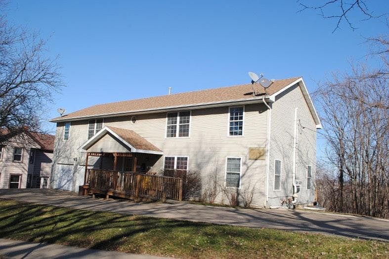 1st image of 800 Air Hill St APT 4