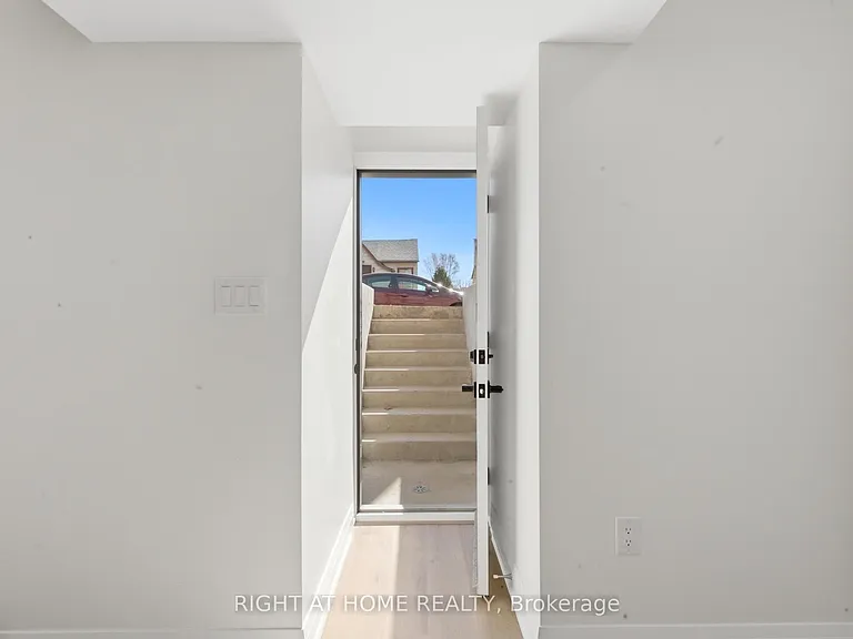 187 Oak Ave — Photo 15