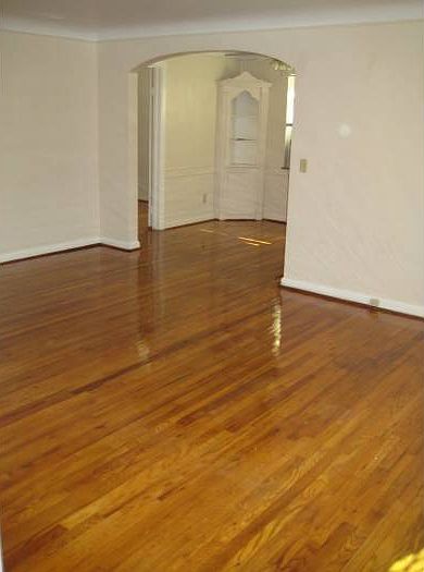 Living room to dining roo