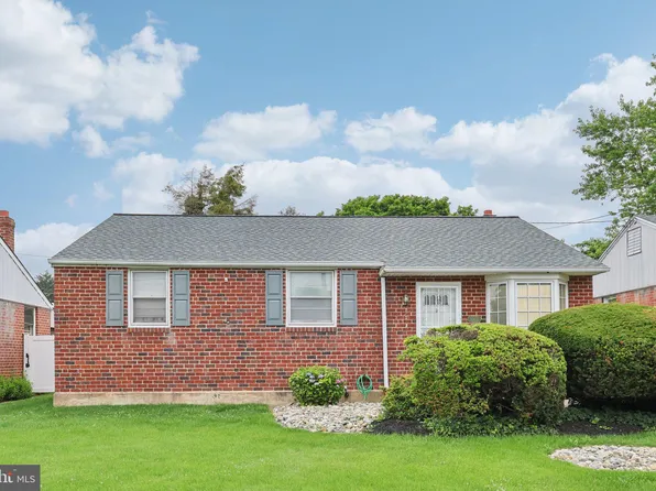 1005 Lansing St, Philadelphia, PA 19111