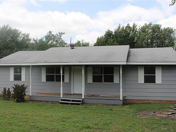5th image of 704 N Oklahoma Ave