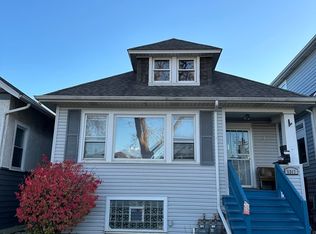 5317 W Grace St, Chicago, IL 60641