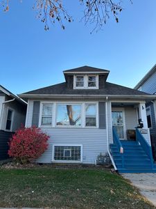 5317 W Grace St, Chicago, IL, 60641