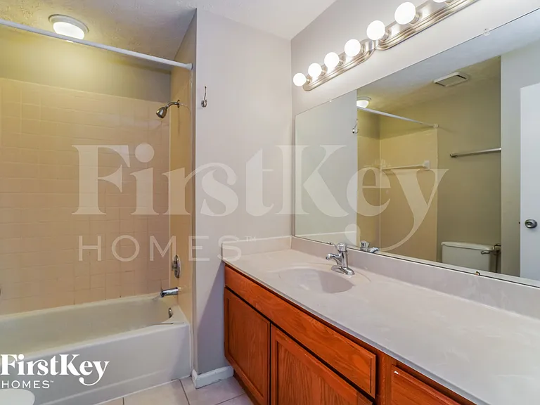 8900 Cornwallis Ct — Photo 17