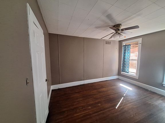 5th image of 1110 N Warren Avenue