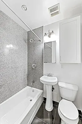 Rented by Compass | media 9