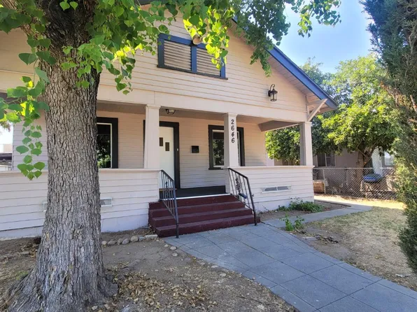 2646 S 9th St, Fresno, CA 93725