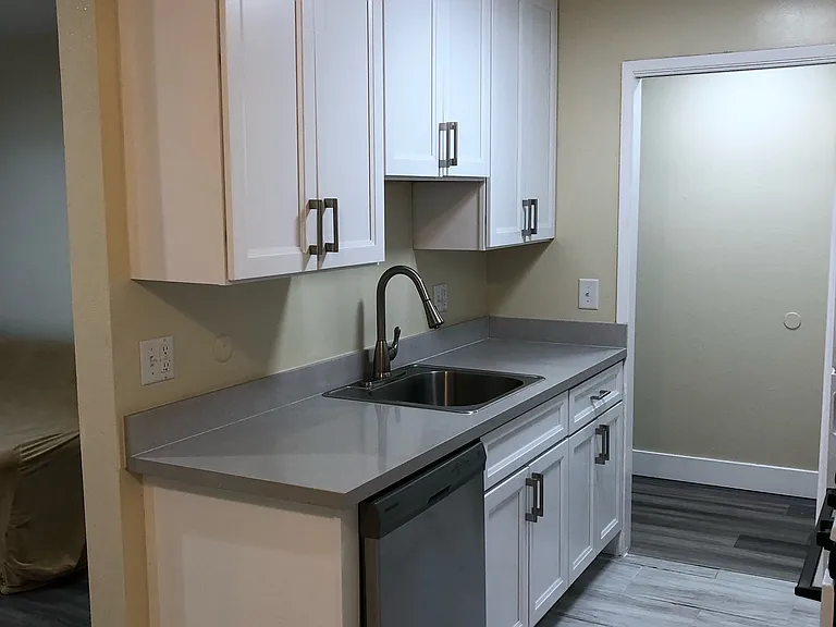 2230 Dwight Way — Photo 31